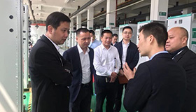 乐清市市长莅临车间参观指导.